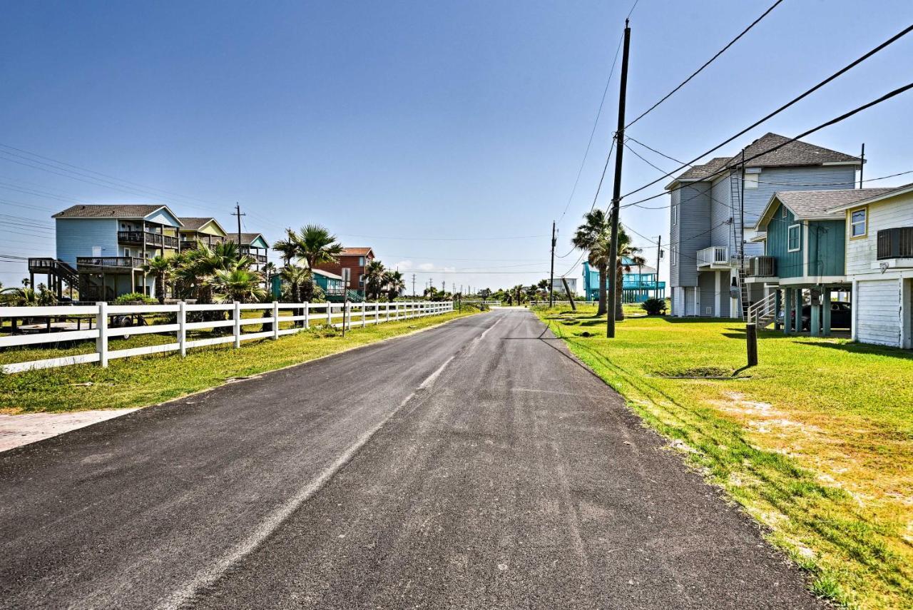 Galveston Beach House With Private Deck And Gulf Views Экстерьер фото